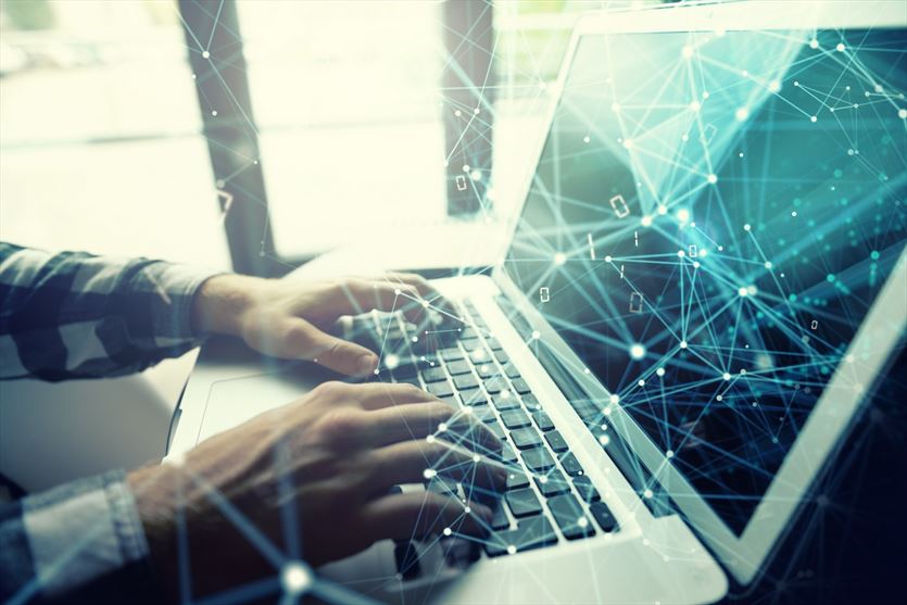 Kompleksowy serwis komputerów i laptopów, TechKomTel - Artur Stradomski, Warszawa